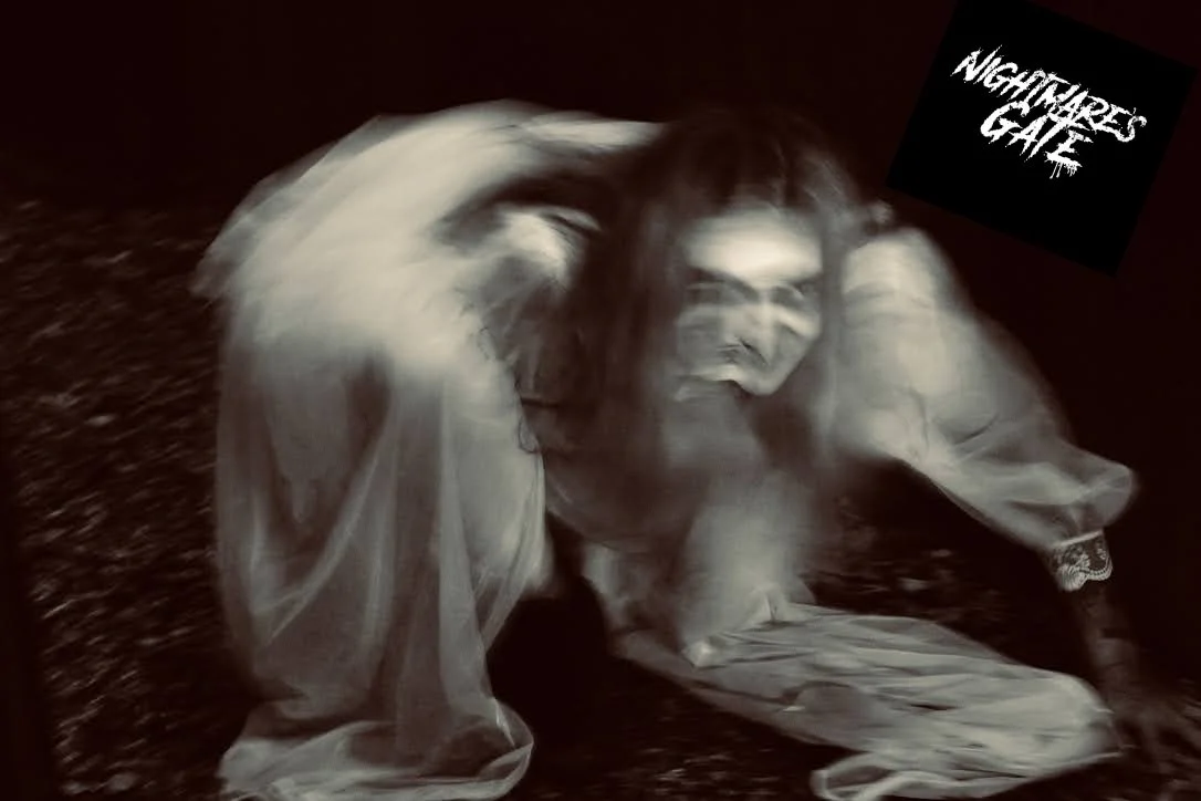 Atmospheric scene inside the Nightmare's Gate haunt